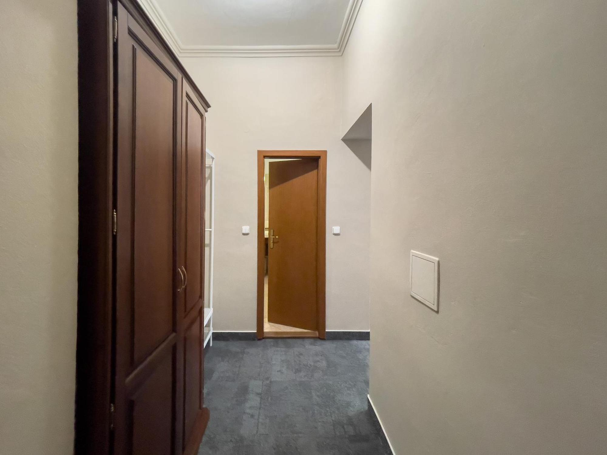 Hotel Reverie - Dependance, Check-In At Metropolitan Star Братислава Екстериор снимка